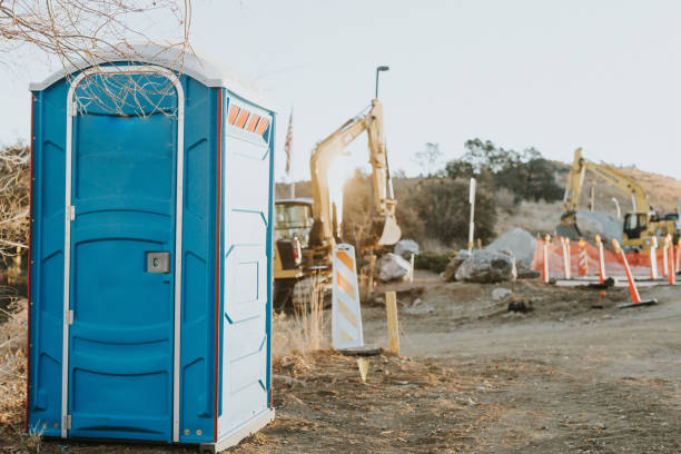 Best Portable restroom trailer rental  in Lantana, TX